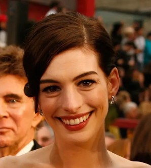 Anne Hathaway